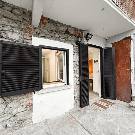 Bilocale Con Giardino A Due Passi Dal Apartmán